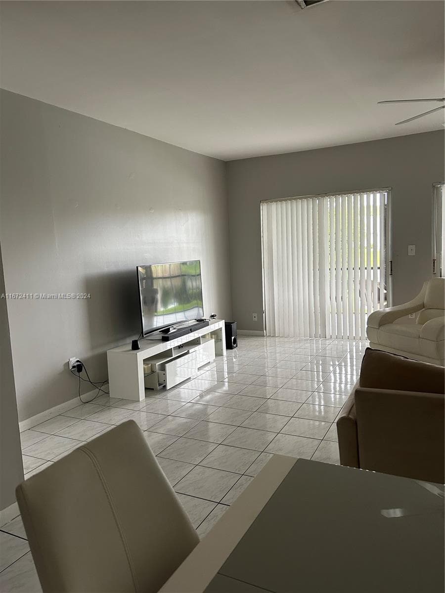 Centre Court Condo, Miami, FL — 4