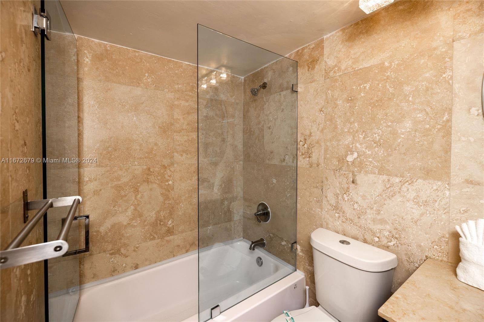 5225 Collins Ave # 1114, Miami Beach FL 33140 — 14