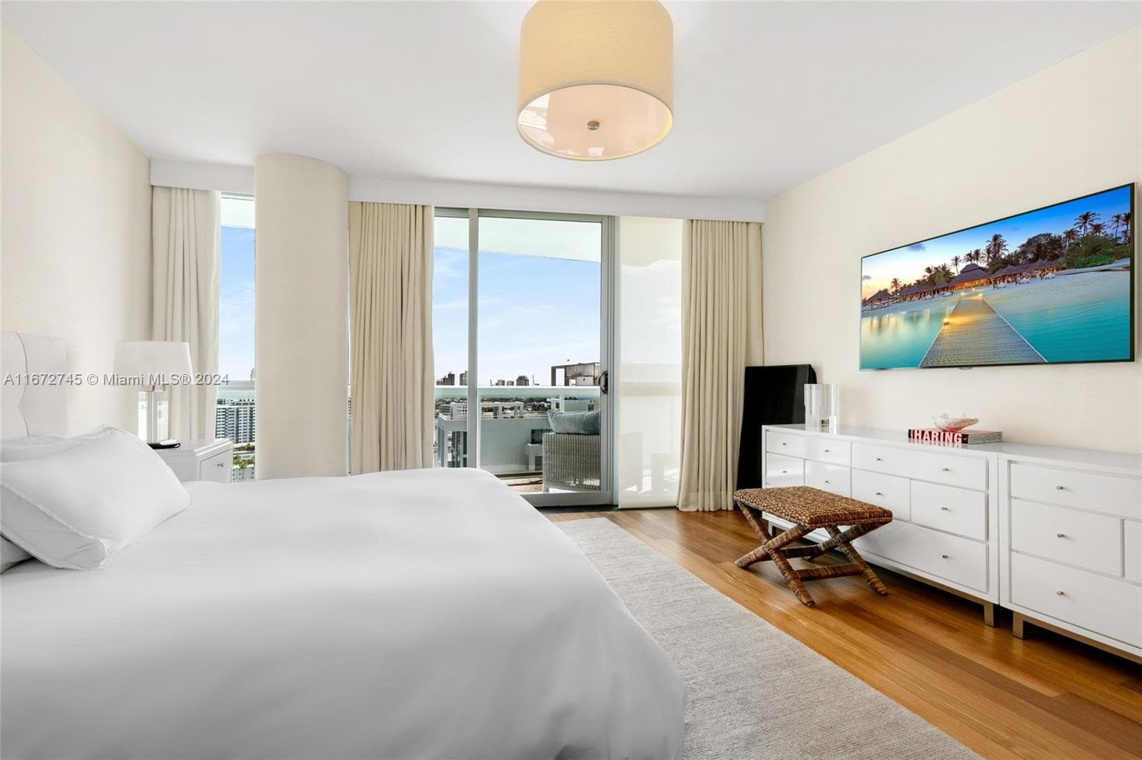 101 20th St # 2706, Miami Beach FL 33139 — 11