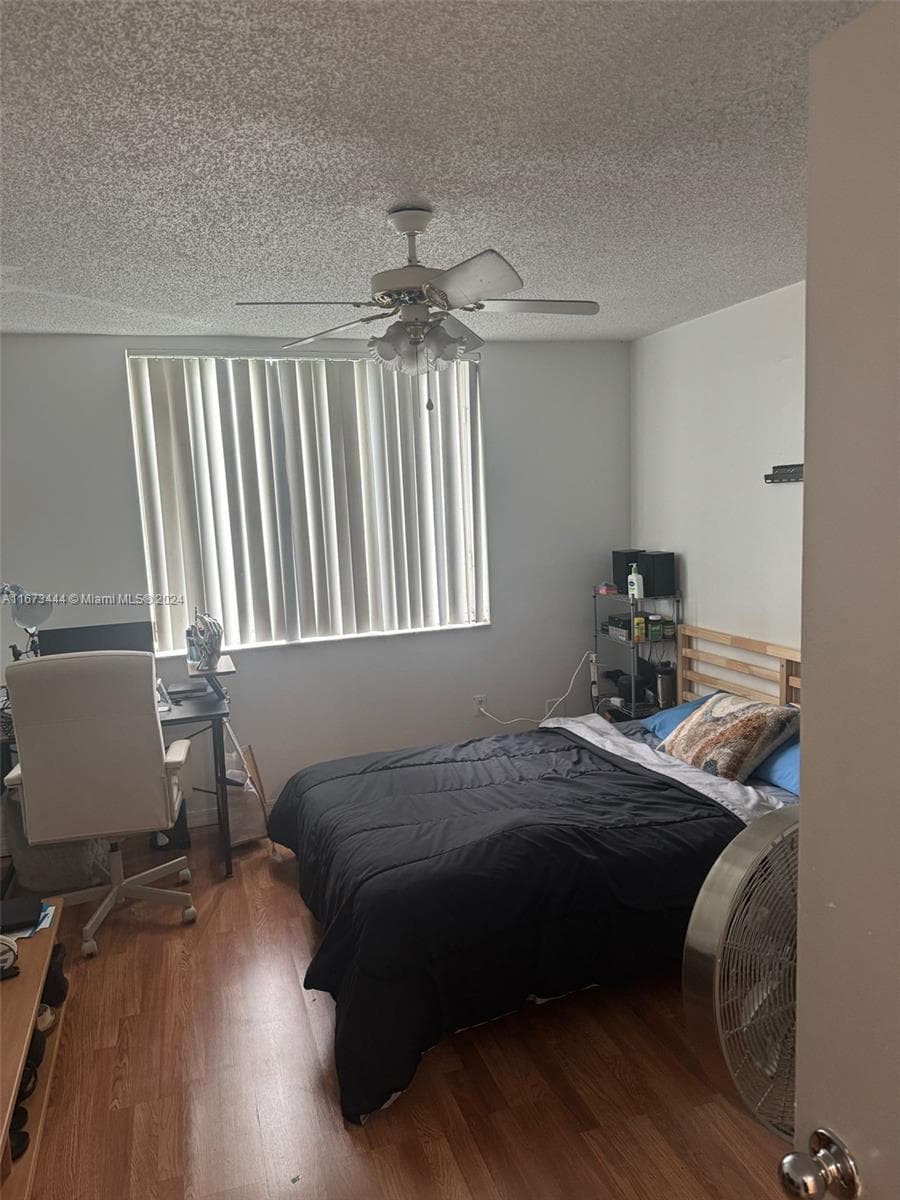 4580 NW 107th Ave # 13, Doral FL 33178 — 6
