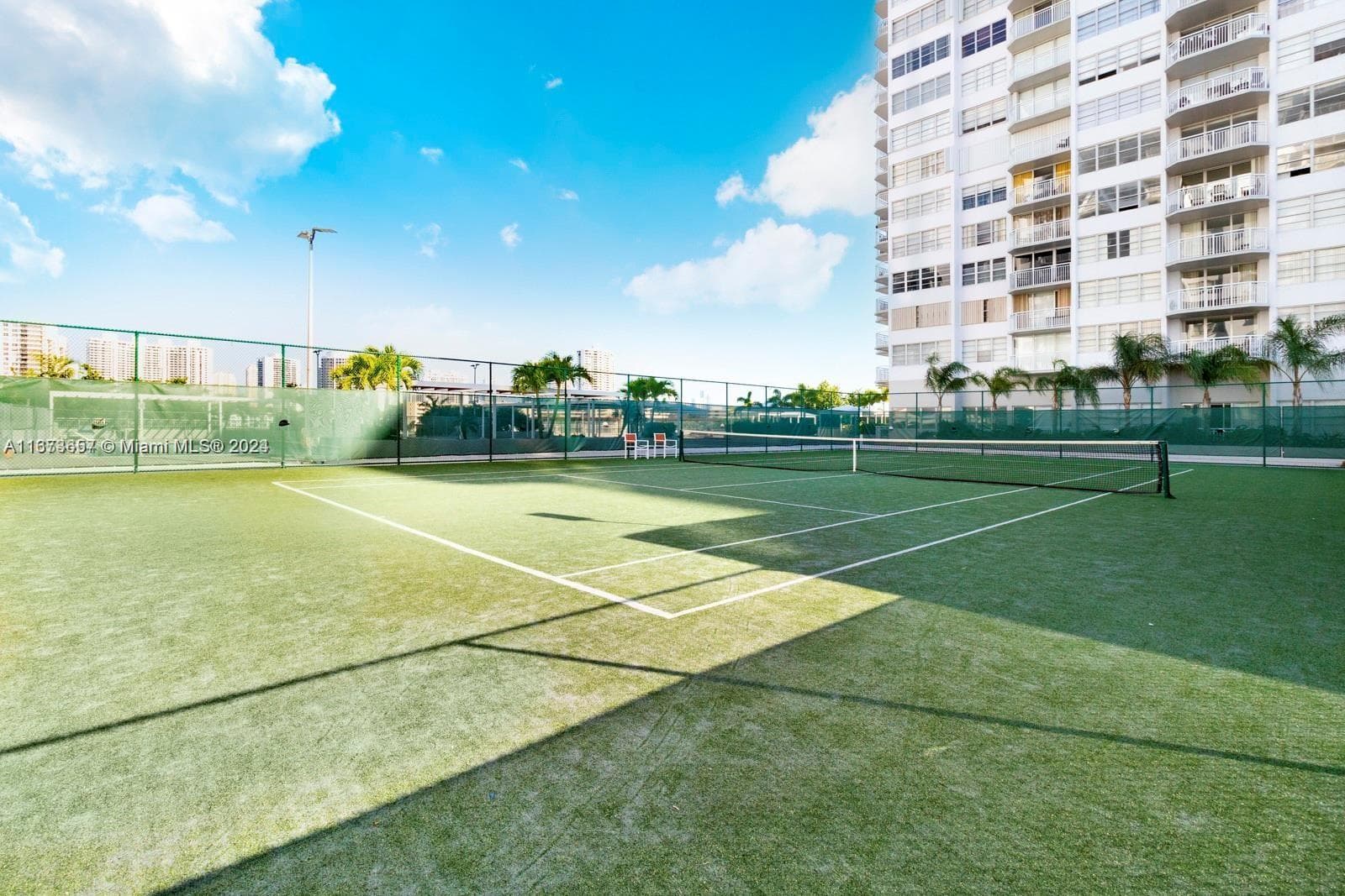 18071 Biscayne Blvd # 303, Aventura FL 33160 — 26