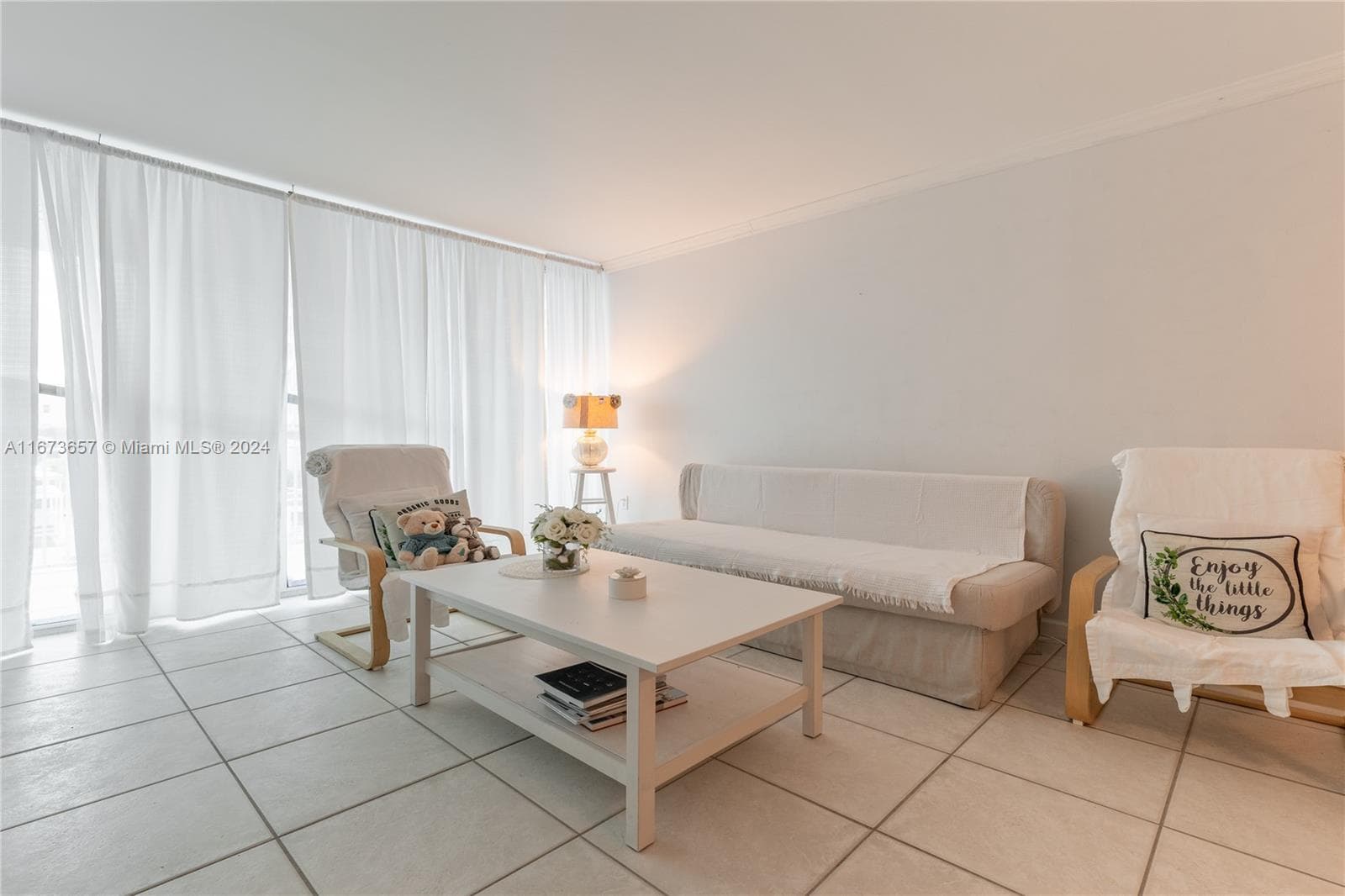 18071 Biscayne Blvd # 303, Aventura FL 33160 — 5