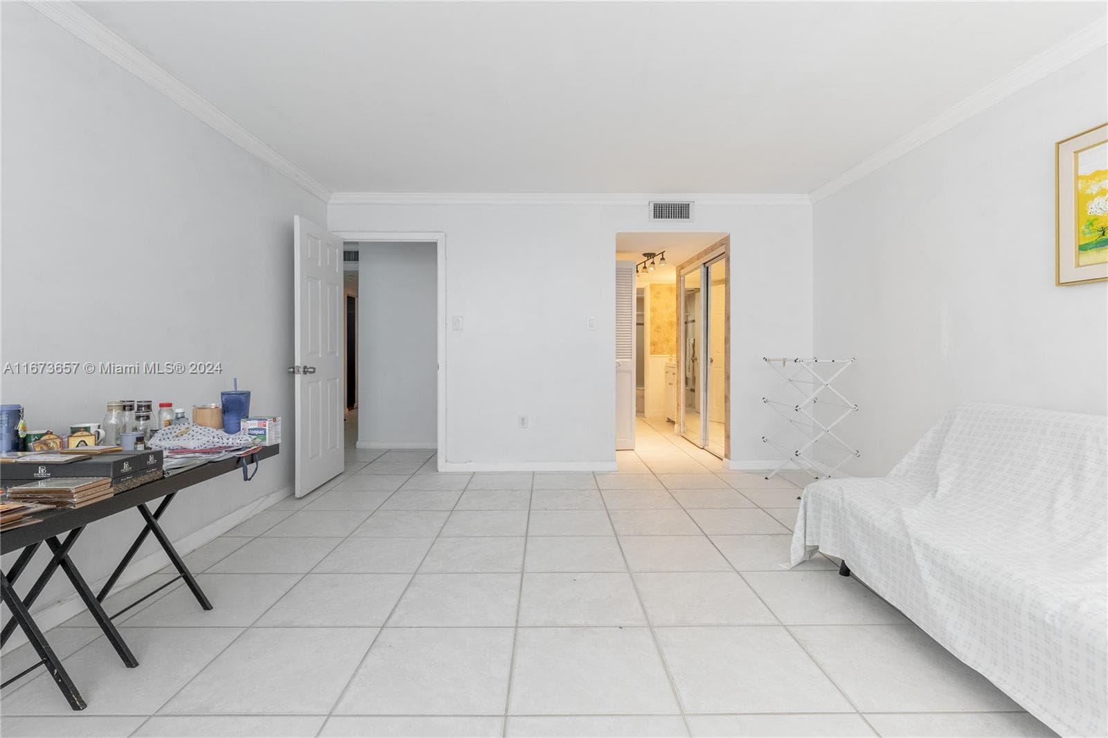 18071 Biscayne Blvd # 303, Aventura FL 33160 — 18