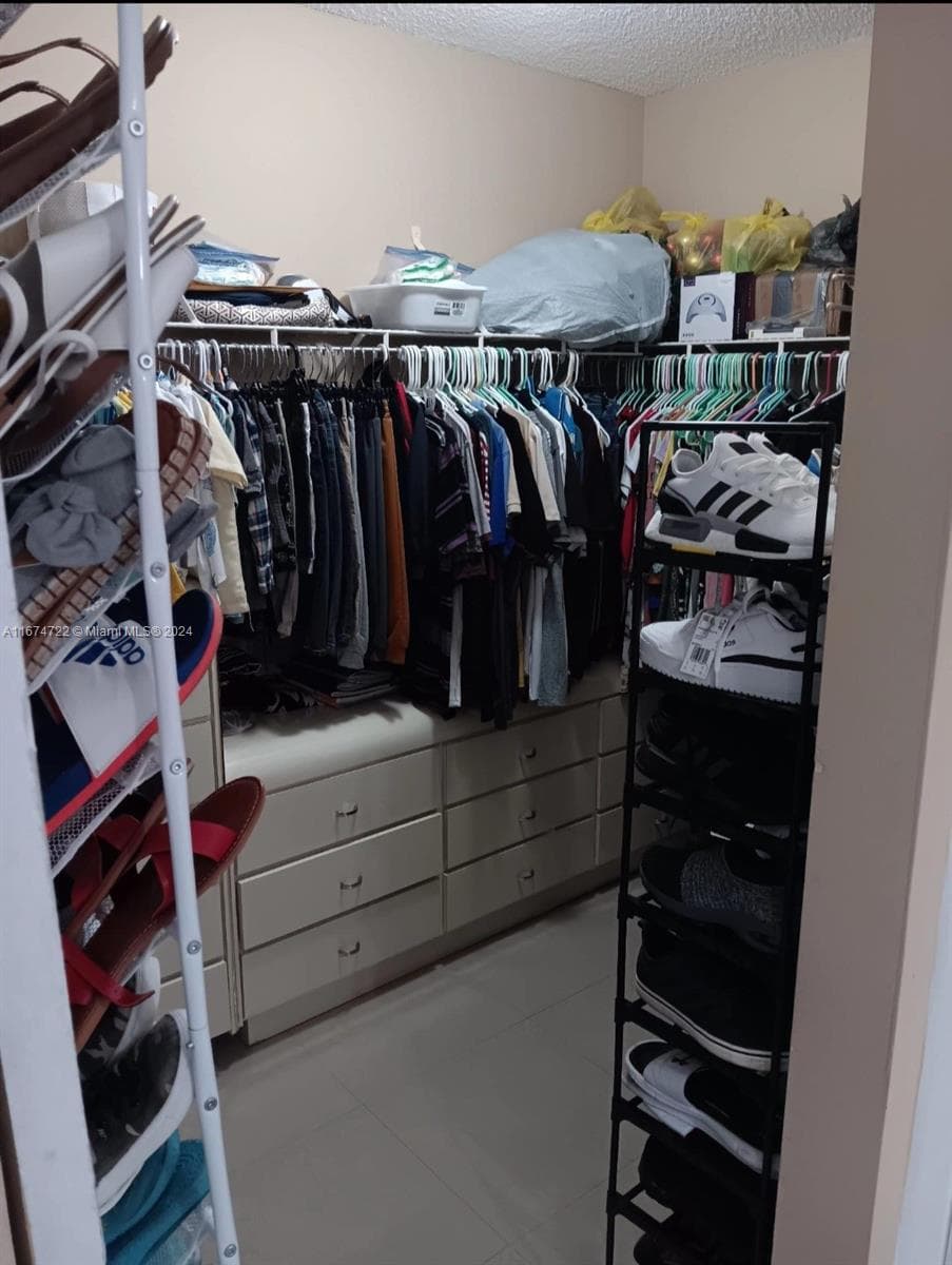 18870 NW 57th Ave # 108, Hialeah FL 33015 — 6