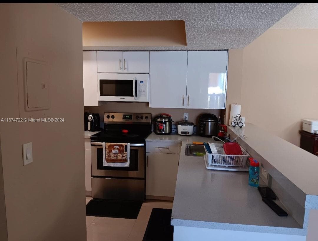 18870 NW 57th Ave # 108, Hialeah FL 33015 — 24