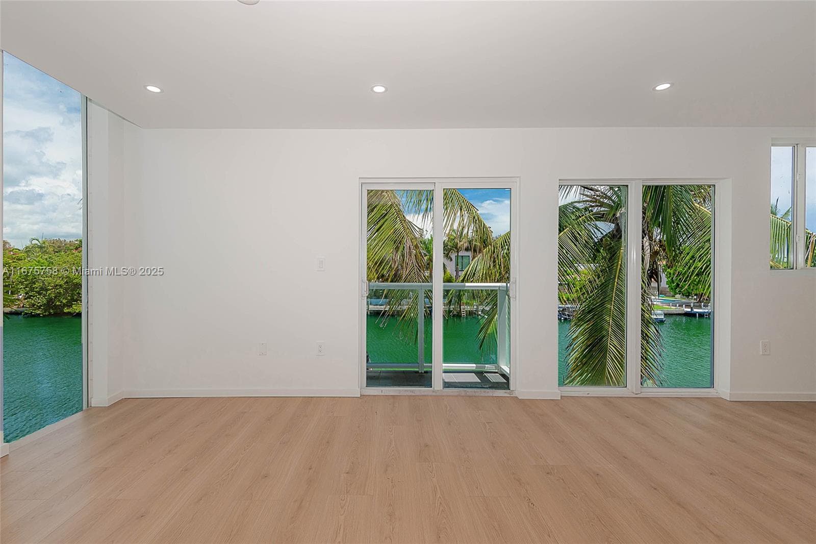 1975 Calais Dr, Miami Beach FL 33141 — 10