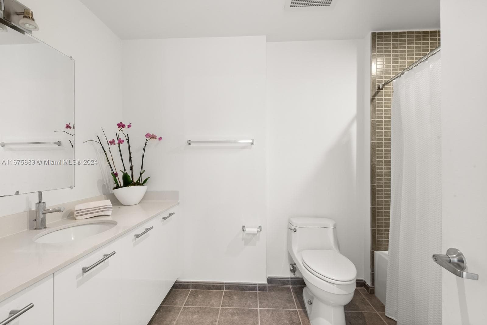 3449 NE 1 AVE # L61, Miami FL 33137 — 18