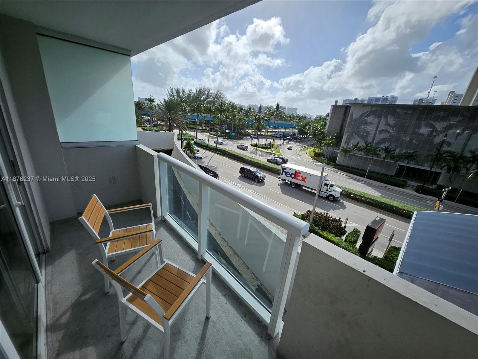 19201 Collins Ave # 237, Sunny Isles Beach FL 33160 — 24