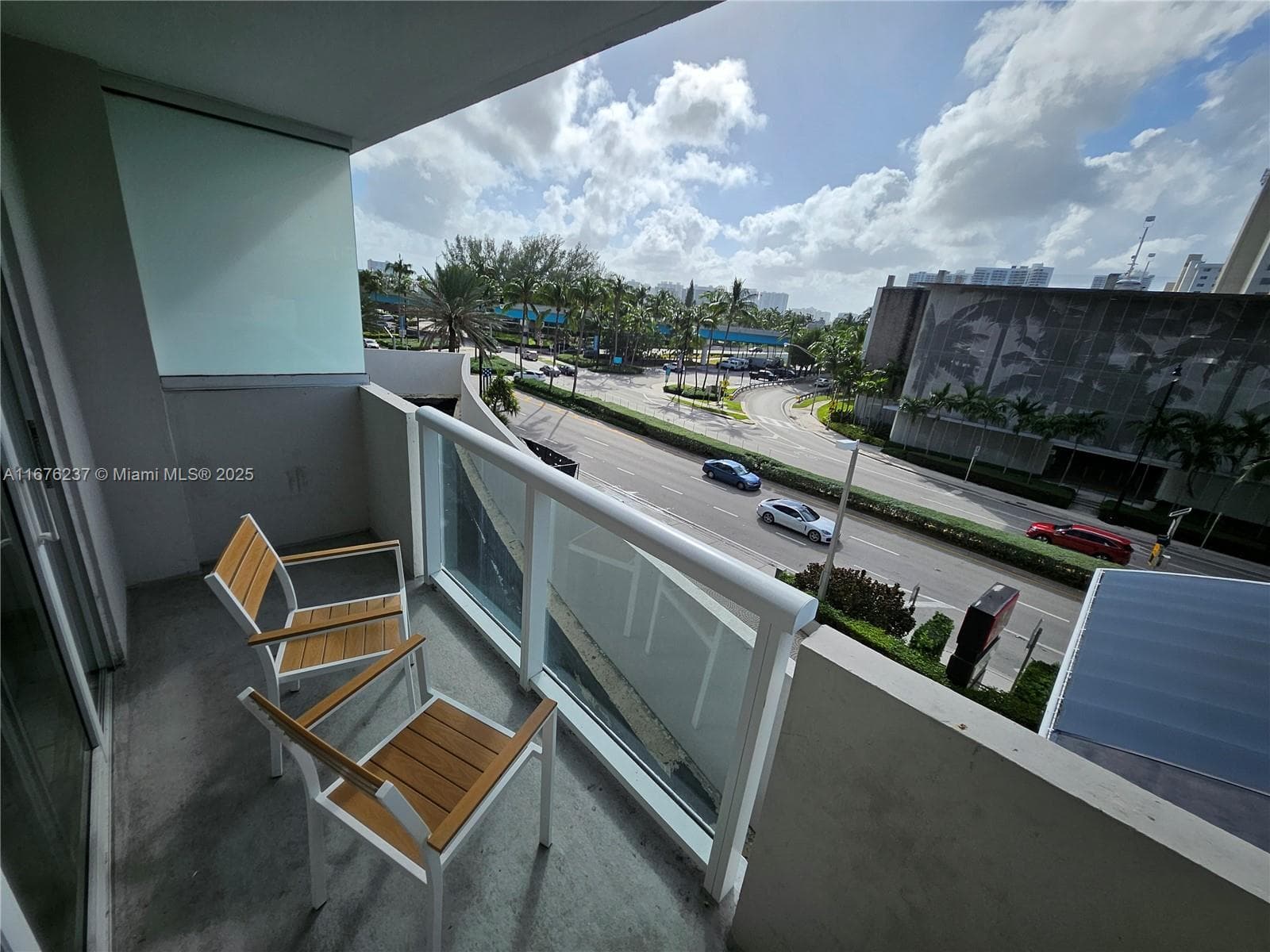 19201 Collins Ave # 237, Sunny Isles Beach FL 33160 — 25