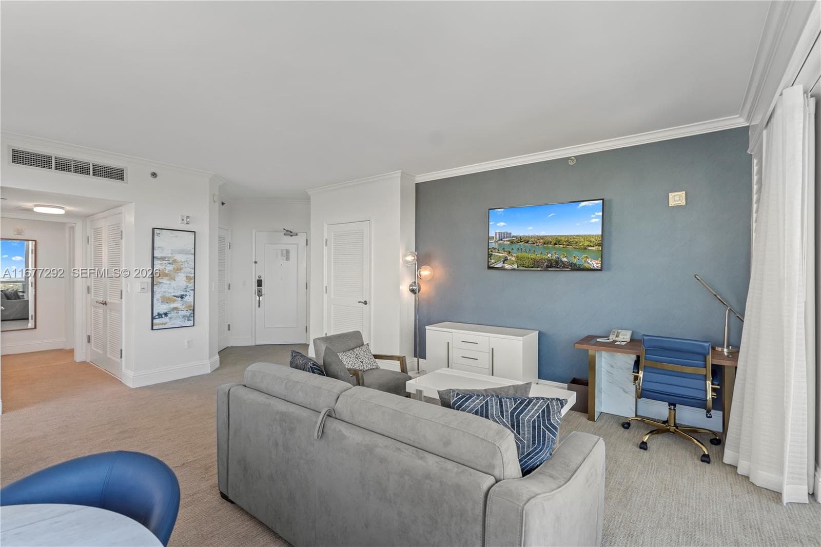 4401 Collins Ave # 915, Miami Beach FL 33140 — 16