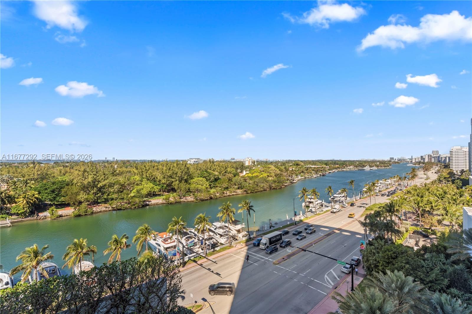 4401 Collins Ave # 915, Miami Beach FL 33140 — 5