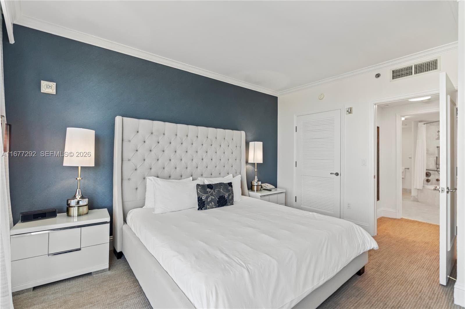 4401 Collins Ave # 915, Miami Beach FL 33140 — 21