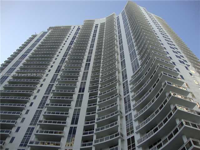 901 Brickell Key Blvd # 1701, Miami FL 33131 — 1
