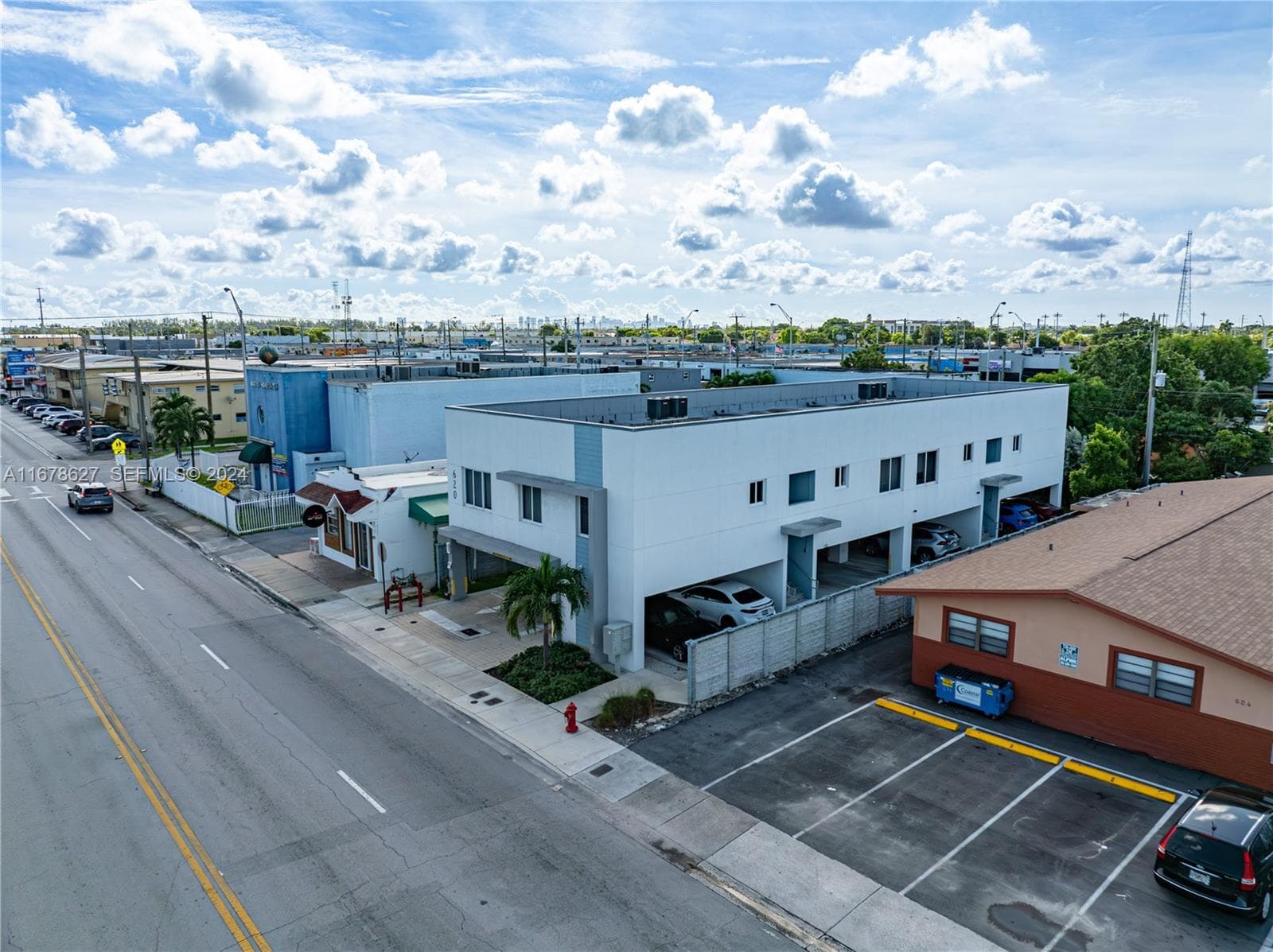 620 W 29th St, Hialeah FL 33012 — 2