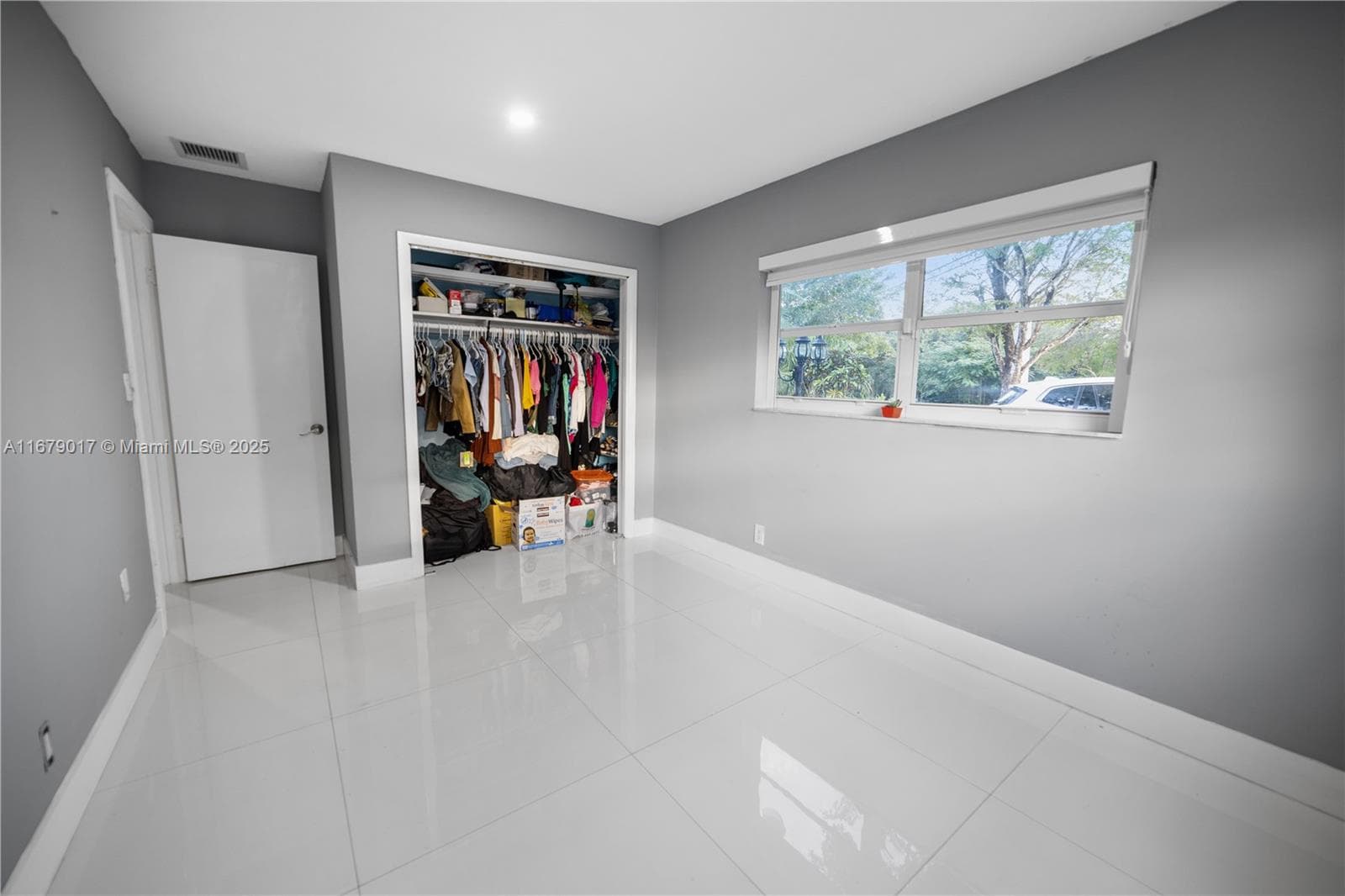 13550 SW 99th Pl, Miami FL 33176 — 25