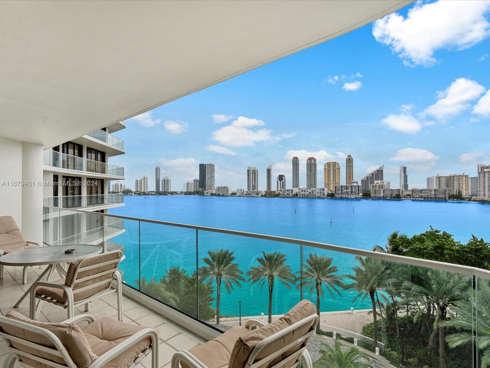 2800 Island Blvd # 702, Aventura FL 33160 — 1