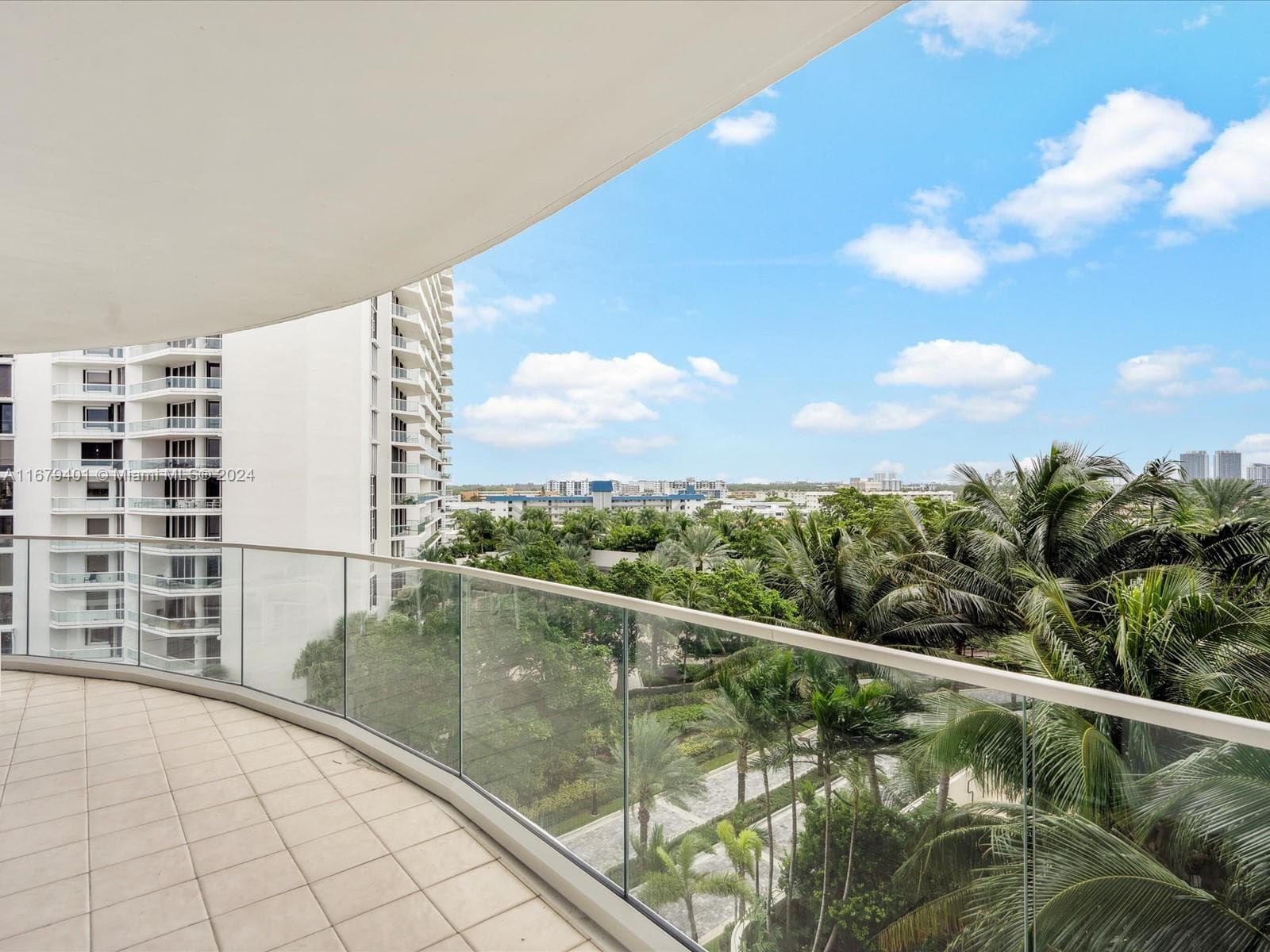 2800 Island Blvd # 702, Aventura FL 33160 — 28