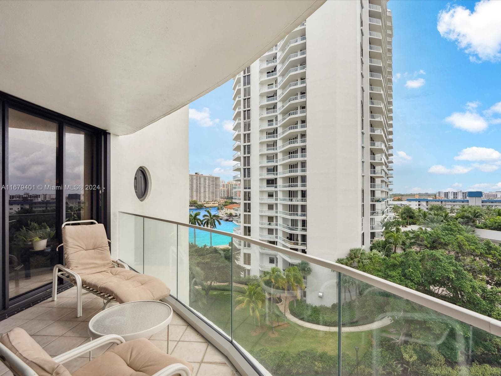 2800 Island Blvd # 702, Aventura FL 33160 — 24