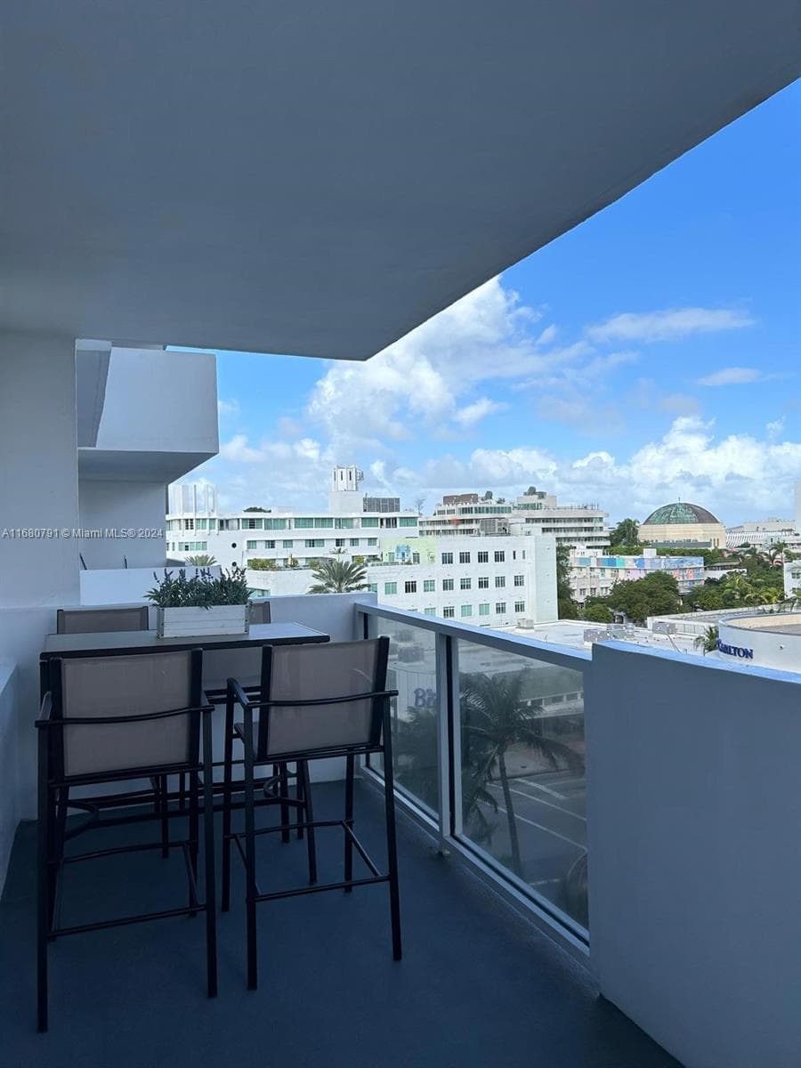 100 Lincoln Rd # 608, Miami Beach FL 33139 — 30