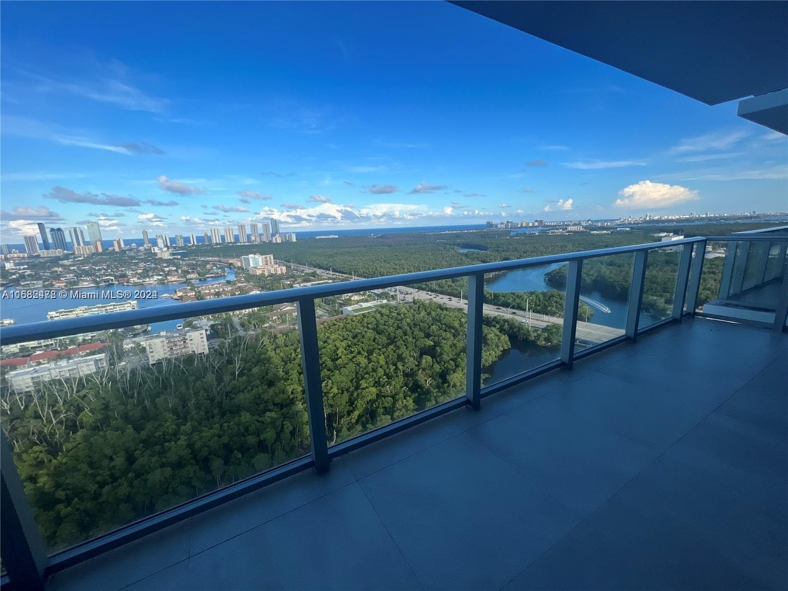 16385 Biscayne Blvd # 2020, North Miami Beach FL 33160 — 3