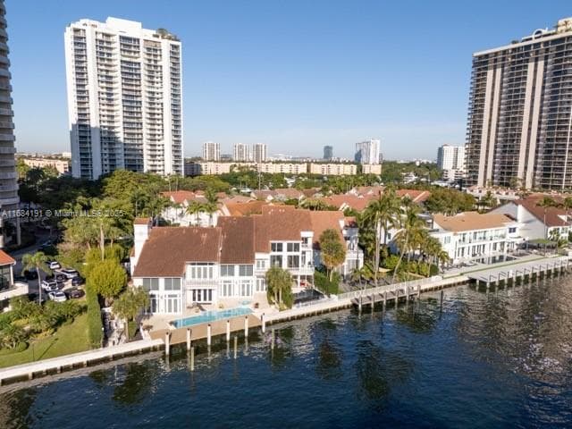 19555 NE 37th Ave, Aventura FL 33180 — 24