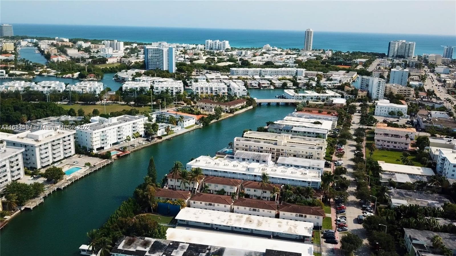 1201 Marseille Dr # 17, Miami Beach FL 33141 — 27