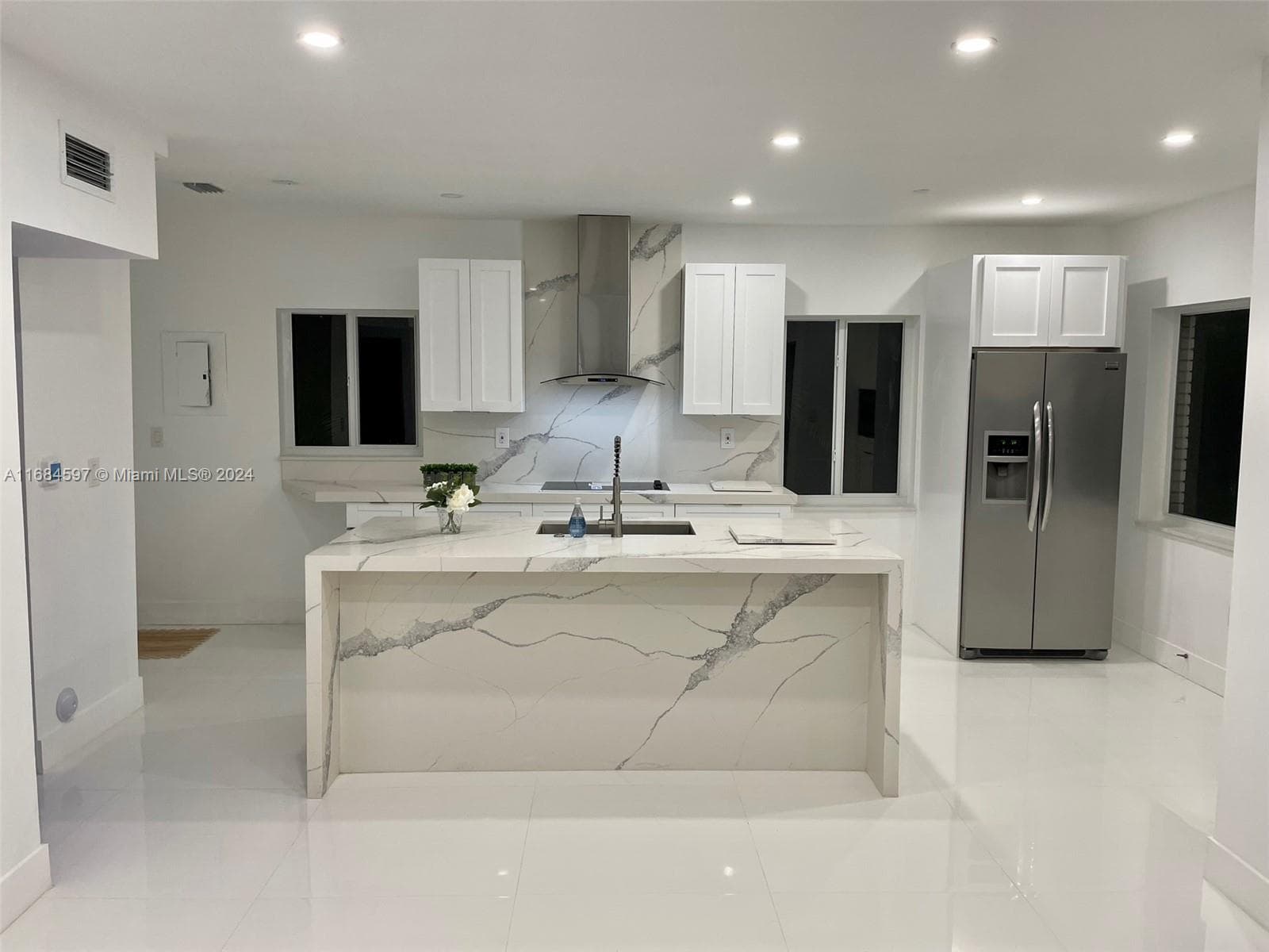 1201 Marseille Dr # 17, Miami Beach FL 33141 — 3