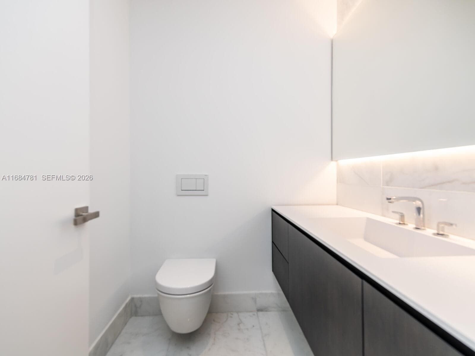 6901 Collins Ave # 701, Miami Beach FL 33141 — 52