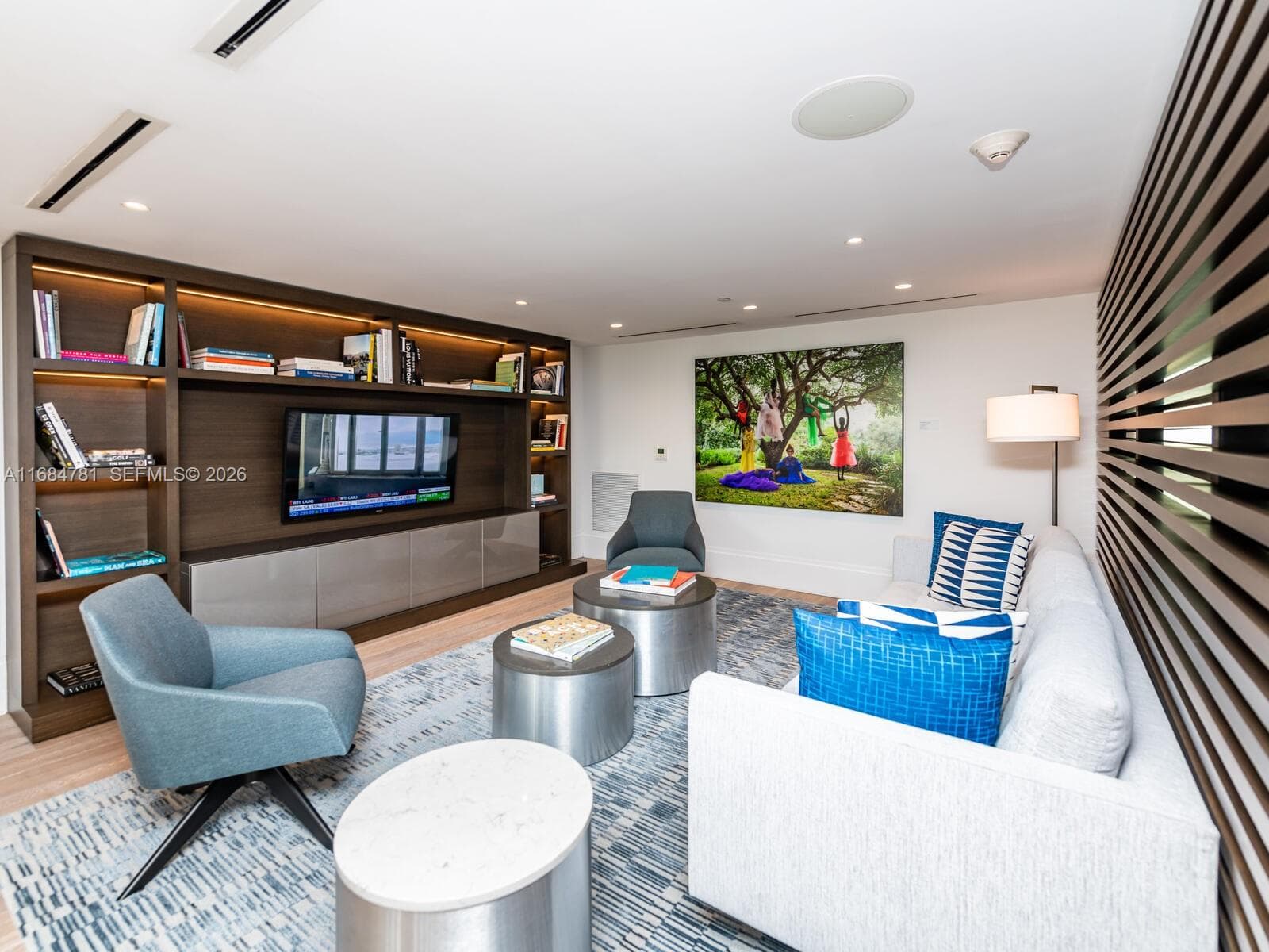 6901 Collins Ave # 701, Miami Beach FL 33141 — 92
