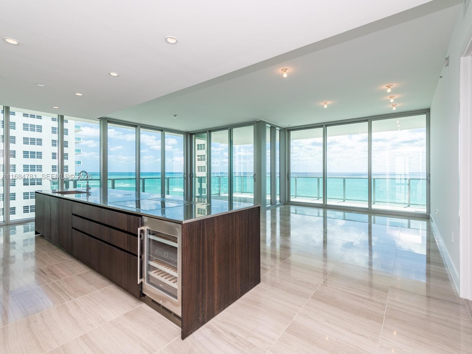 6901 Collins Ave # 701, Miami Beach FL 33141 — 10