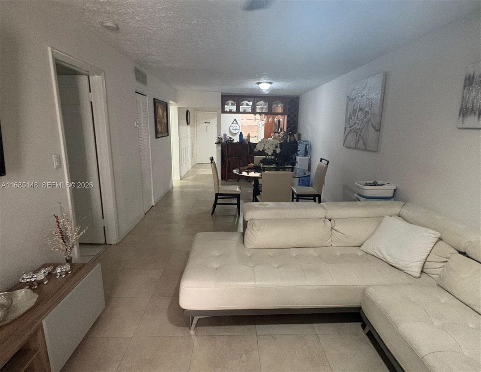 6055 W 19th Ave # 318, Hialeah FL 33012 — 3
