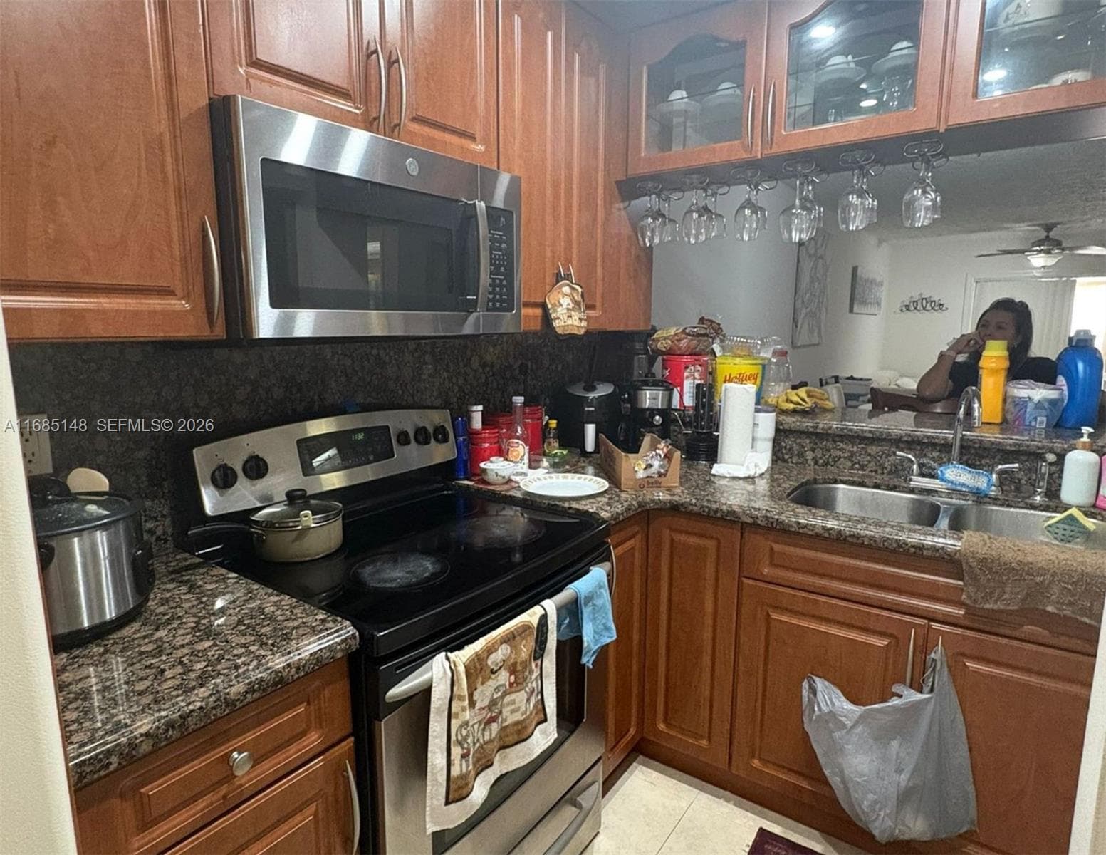 6055 W 19th Ave # 318, Hialeah FL 33012 — 5