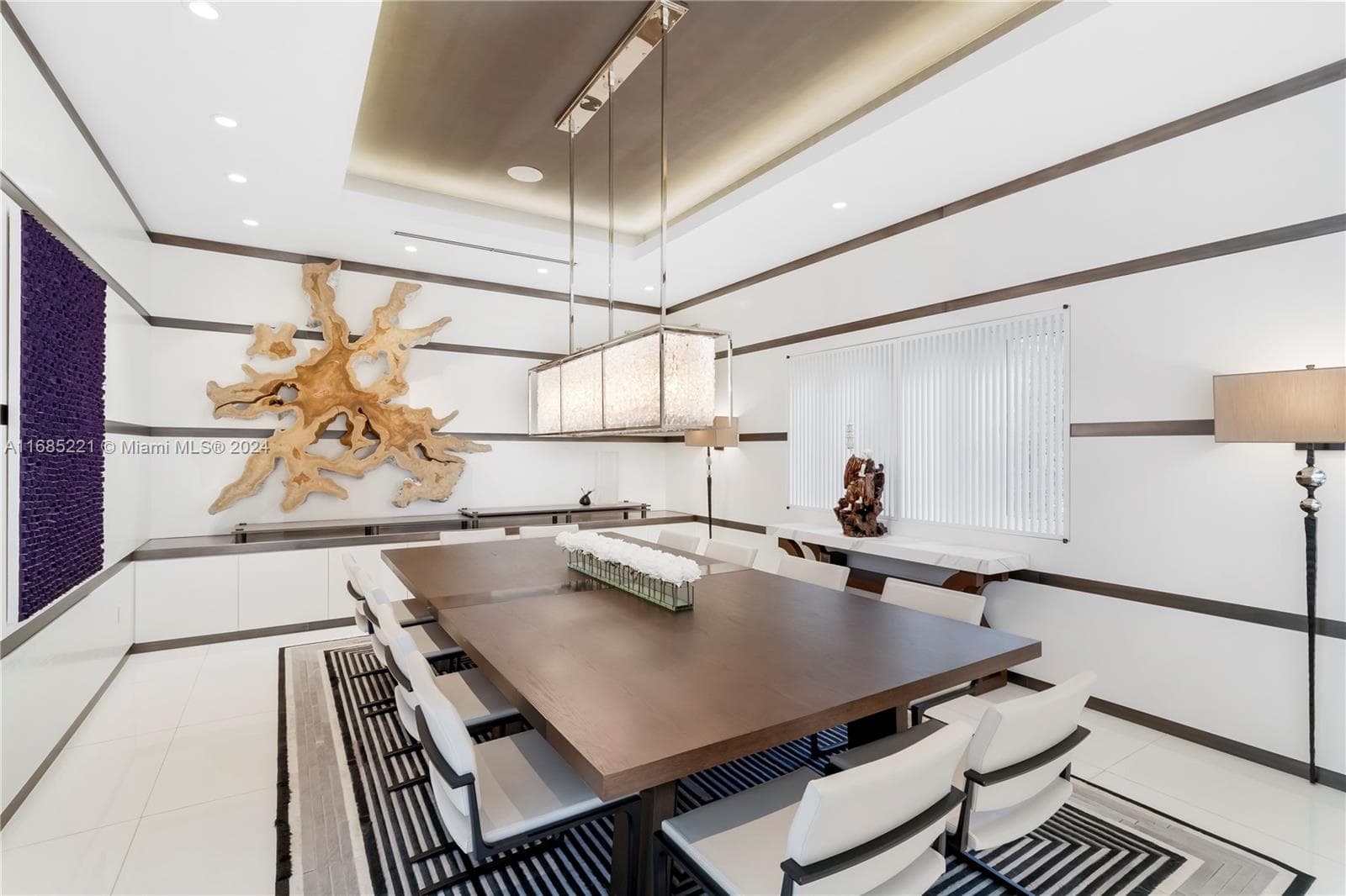 271 N Hibiscus Dr, Miami Beach FL 33139 — 12