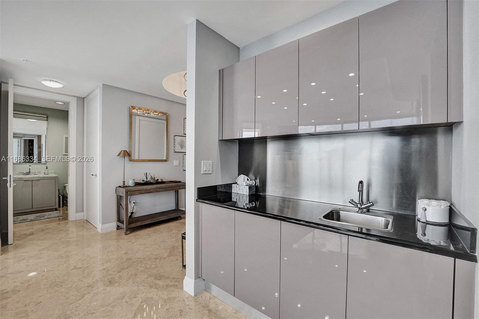 18101 Collins Ave # 3409, Sunny Isles Beach FL 33160 — 18
