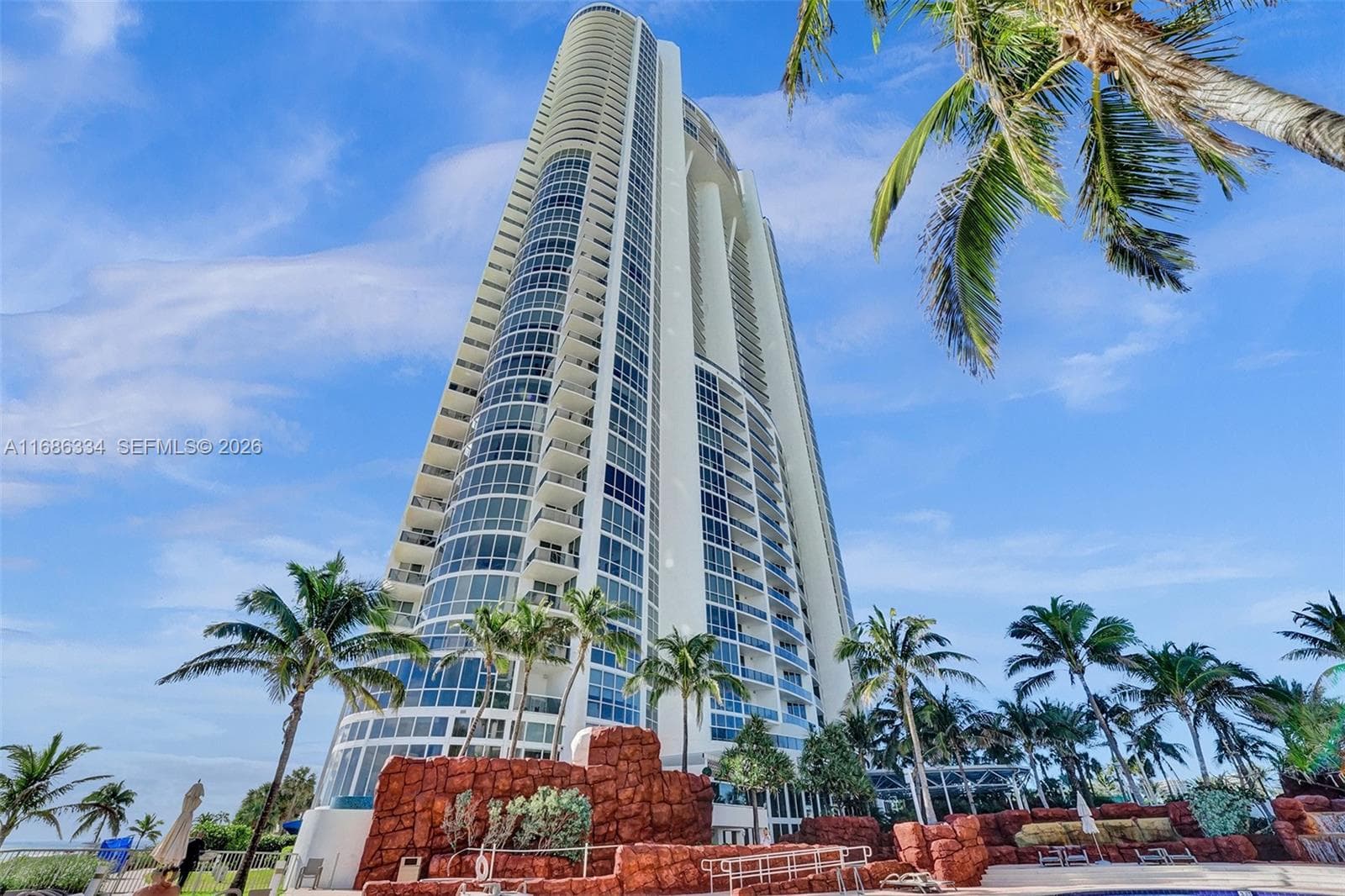 18101 Collins Ave # 3409, Sunny Isles Beach FL 33160 — 54