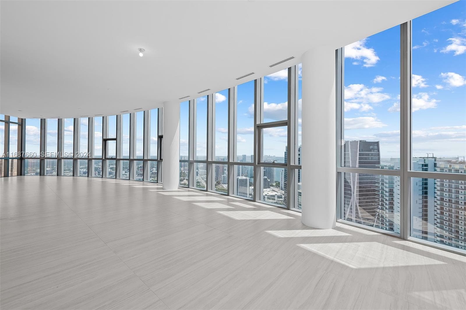 851 NE 1st Ave # 5700, Miami FL 33132 — 34