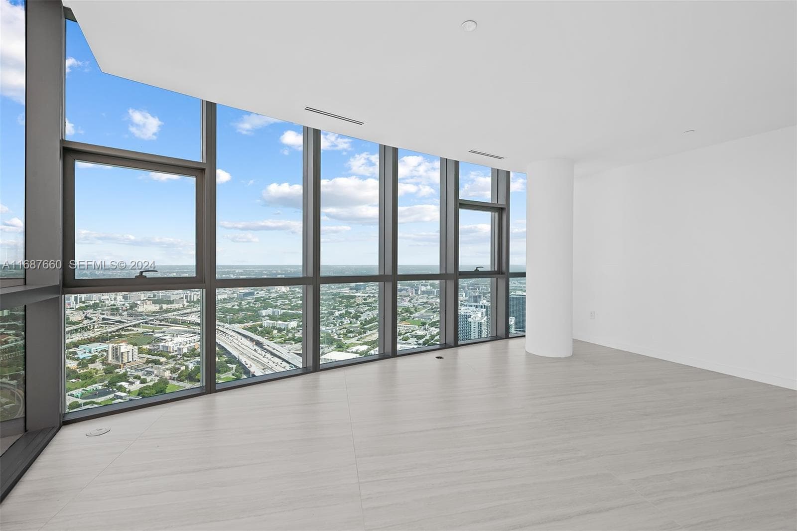 851 NE 1st Ave # 5700, Miami FL 33132 — 10