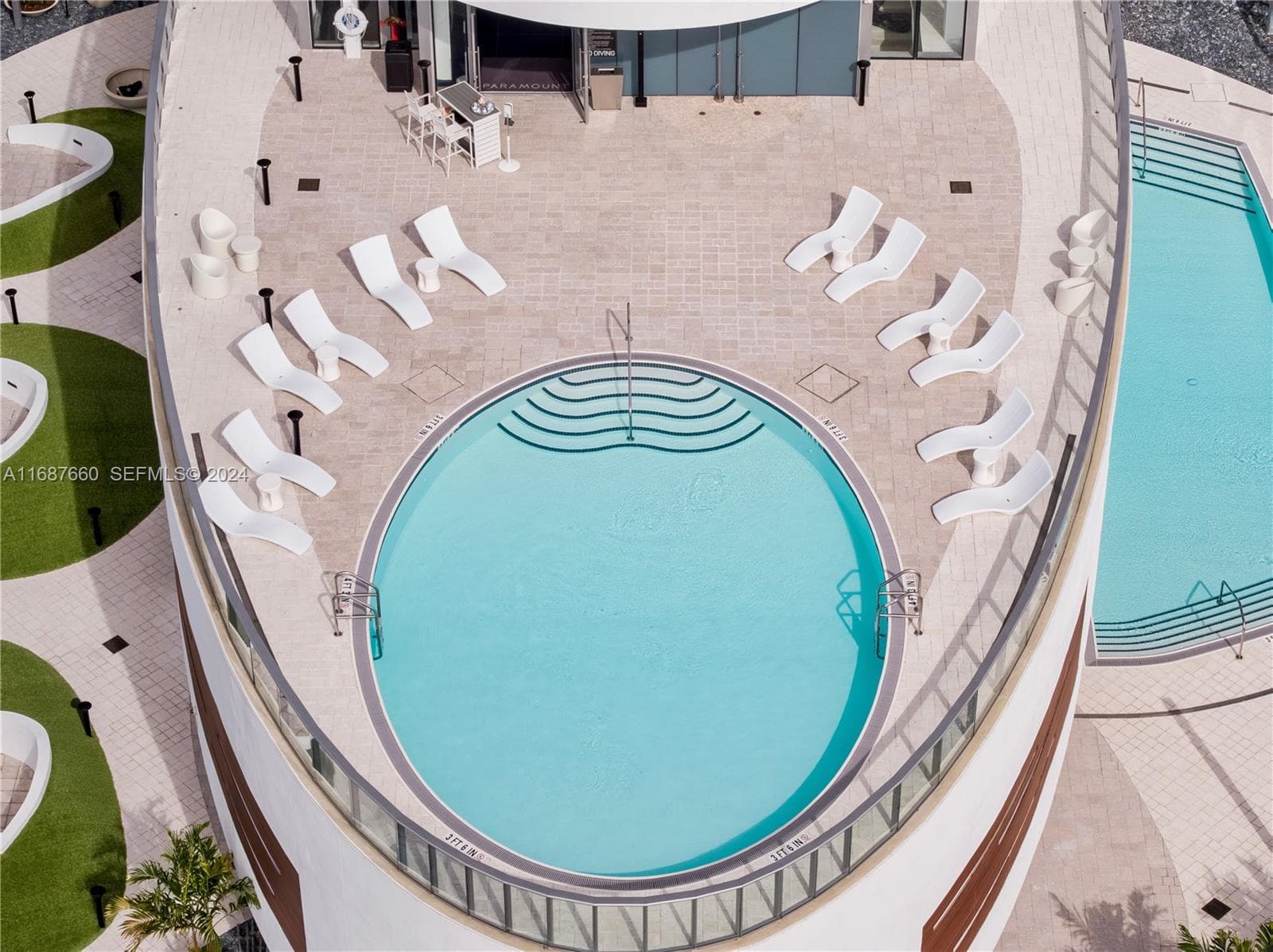 851 NE 1st Ave # 5700, Miami FL 33132 — 64