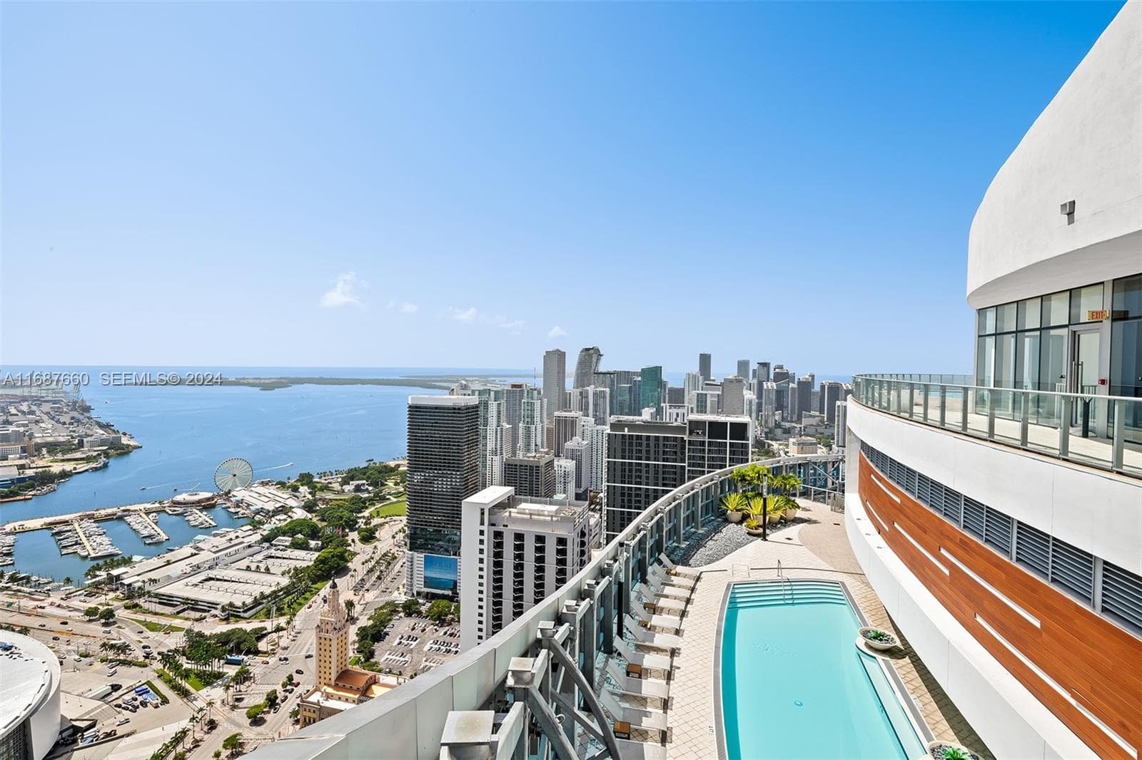 851 NE 1st Ave # 5700, Miami FL 33132 — 29