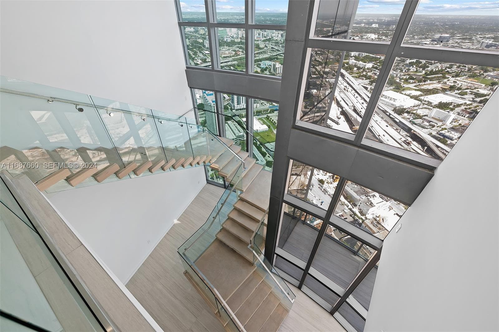 851 NE 1st Ave # 5700, Miami FL 33132 — 8