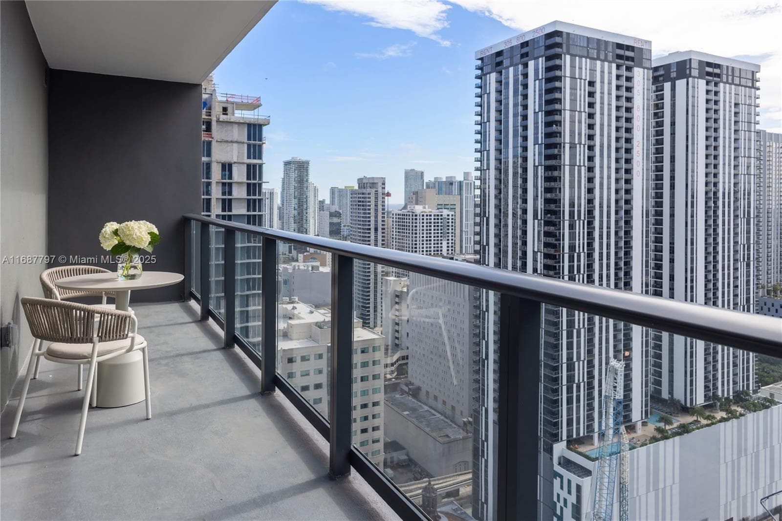 159 NE 6TH ST # 3002, Miami FL 33132 — 28