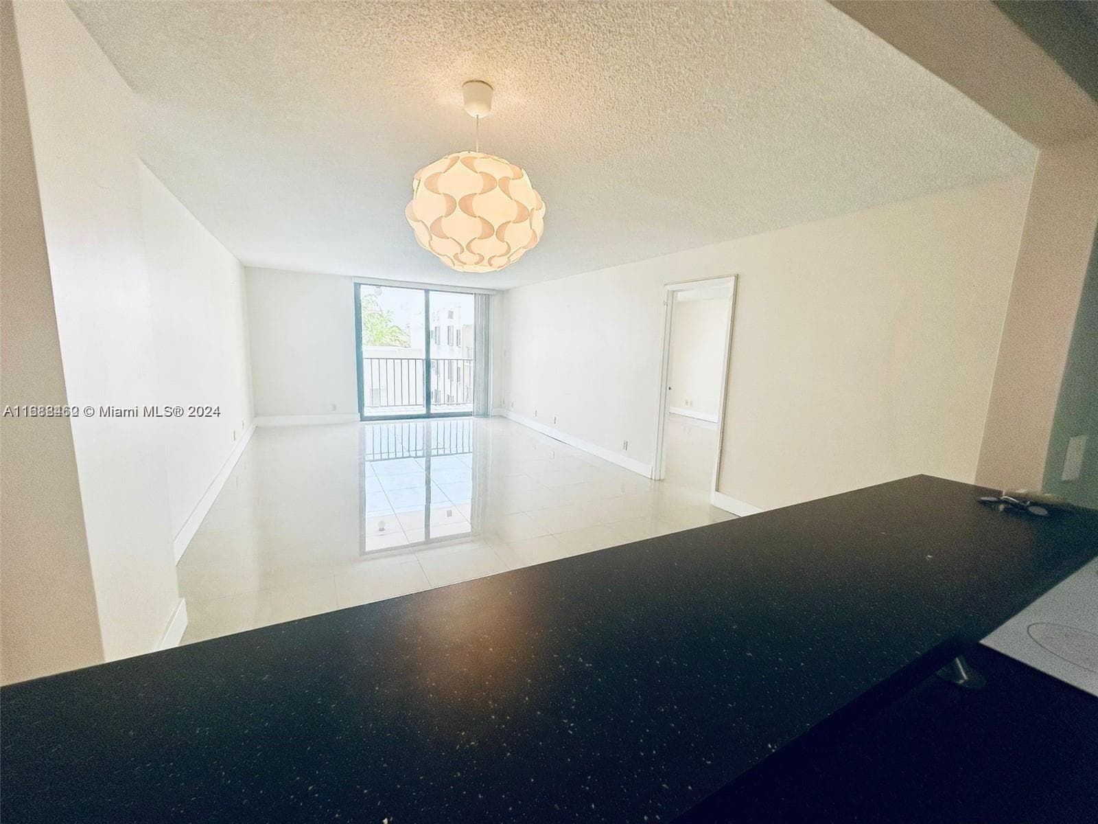 Oceanfront Plaza Condo, Miami Beach, FL — 3