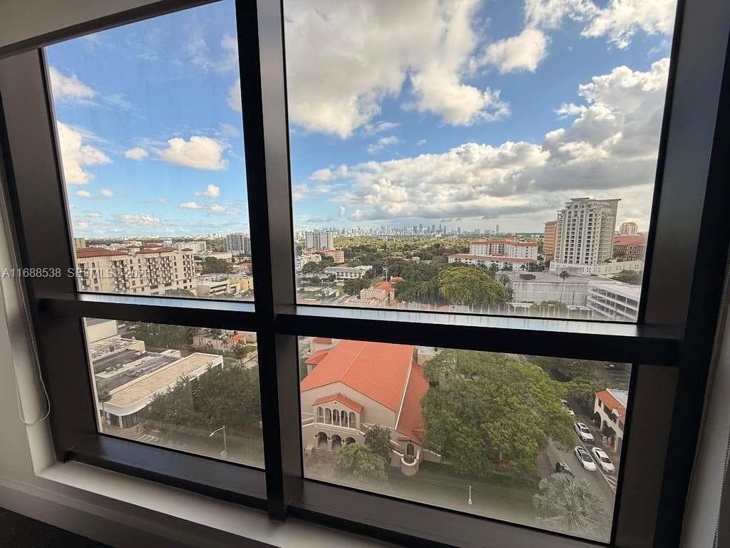 2020 Ponce De Leon Blvd, Coral Gables FL 33134 — 2