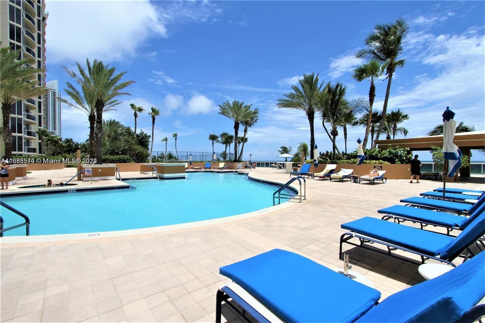 17555 Collins Ave # 2502, Sunny Isles Beach FL 33160 — 14