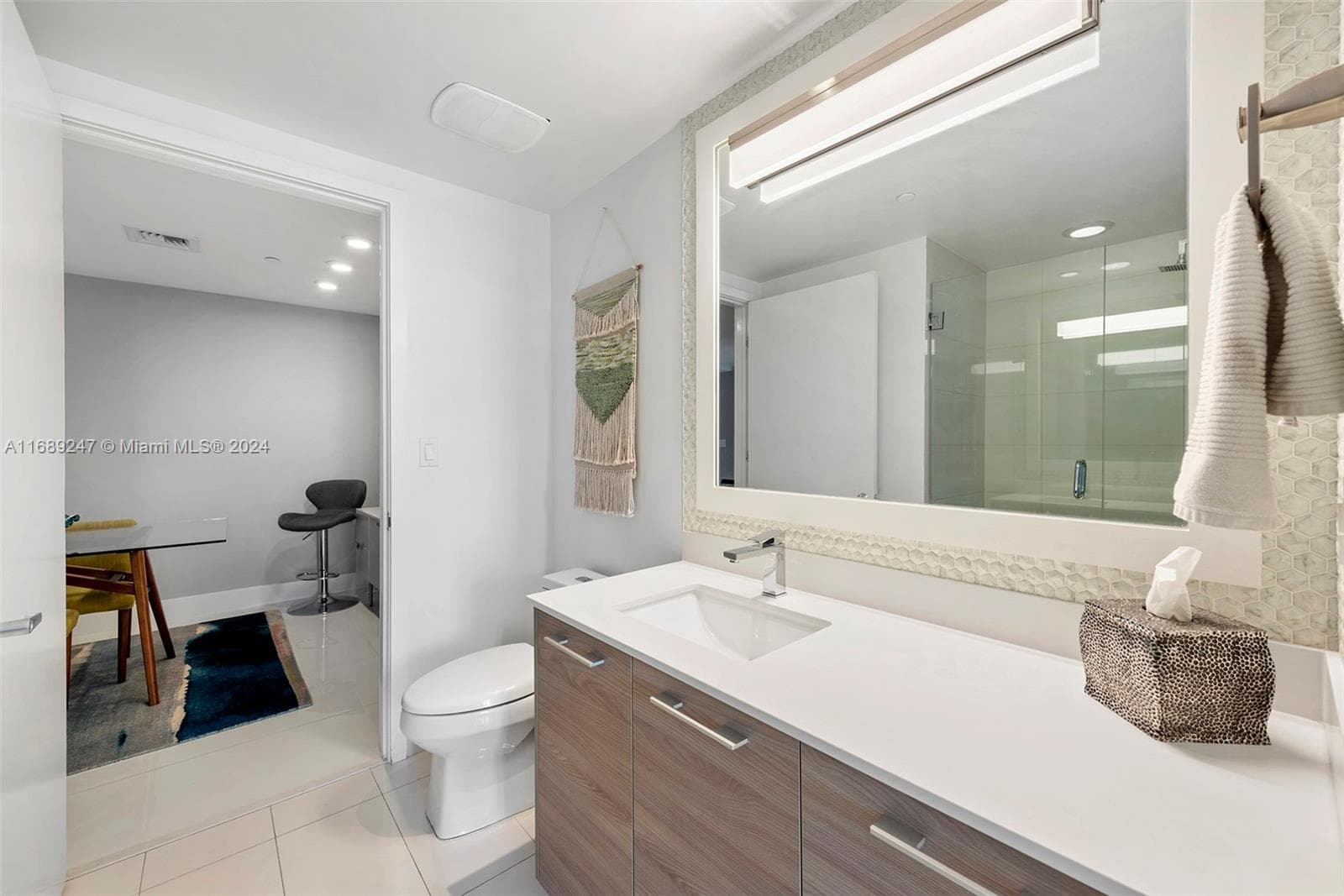 1300 S Miami Ave # 3402, Miami FL 33130 — 17
