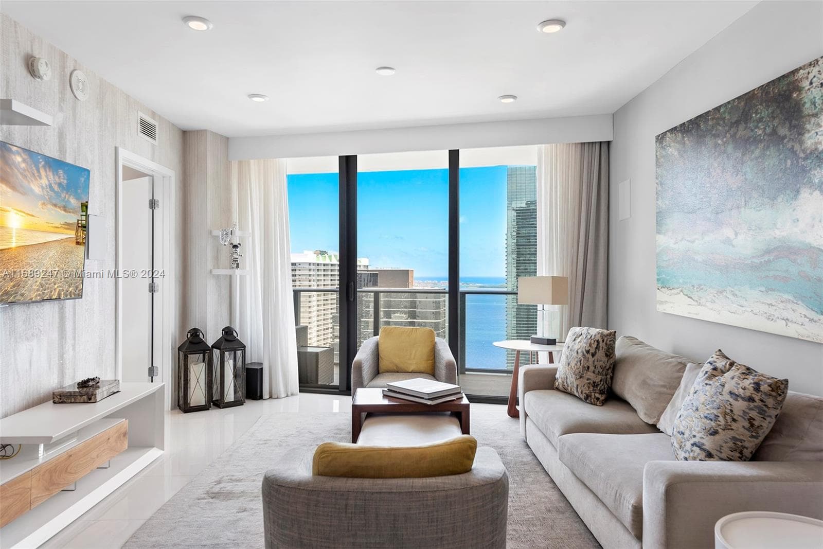 1300 S Miami Ave # 3402, Miami FL 33130 — 3