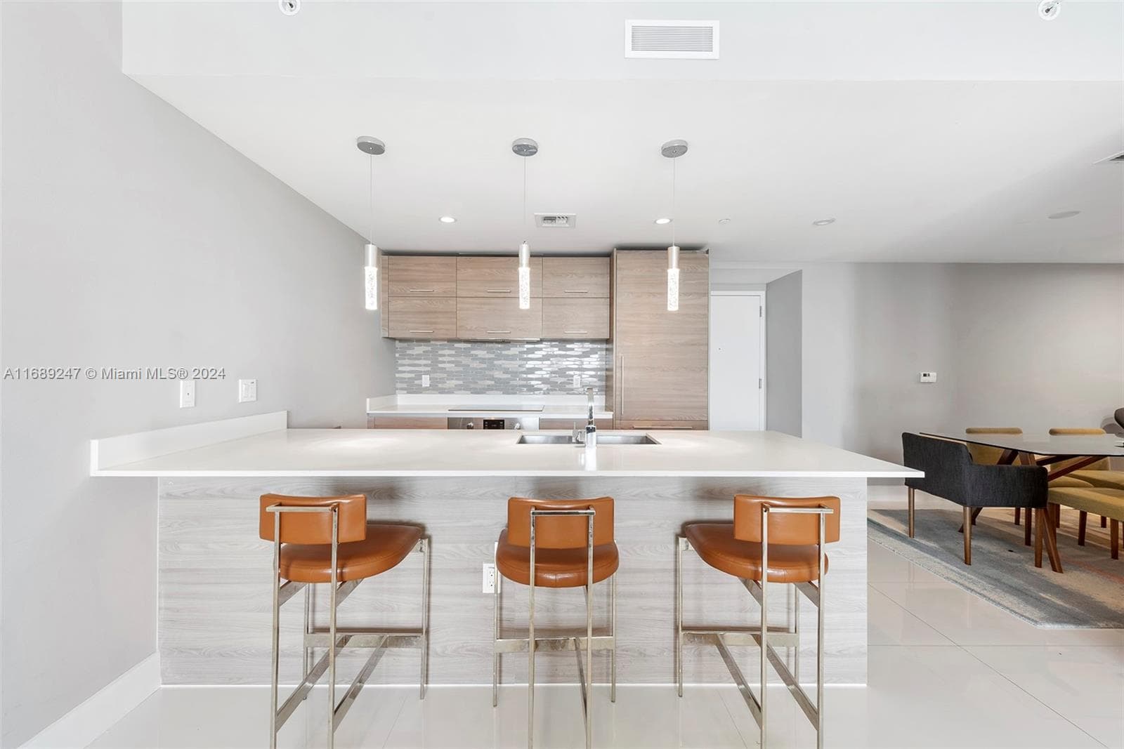 1300 S Miami Ave # 3402, Miami FL 33130 — 8