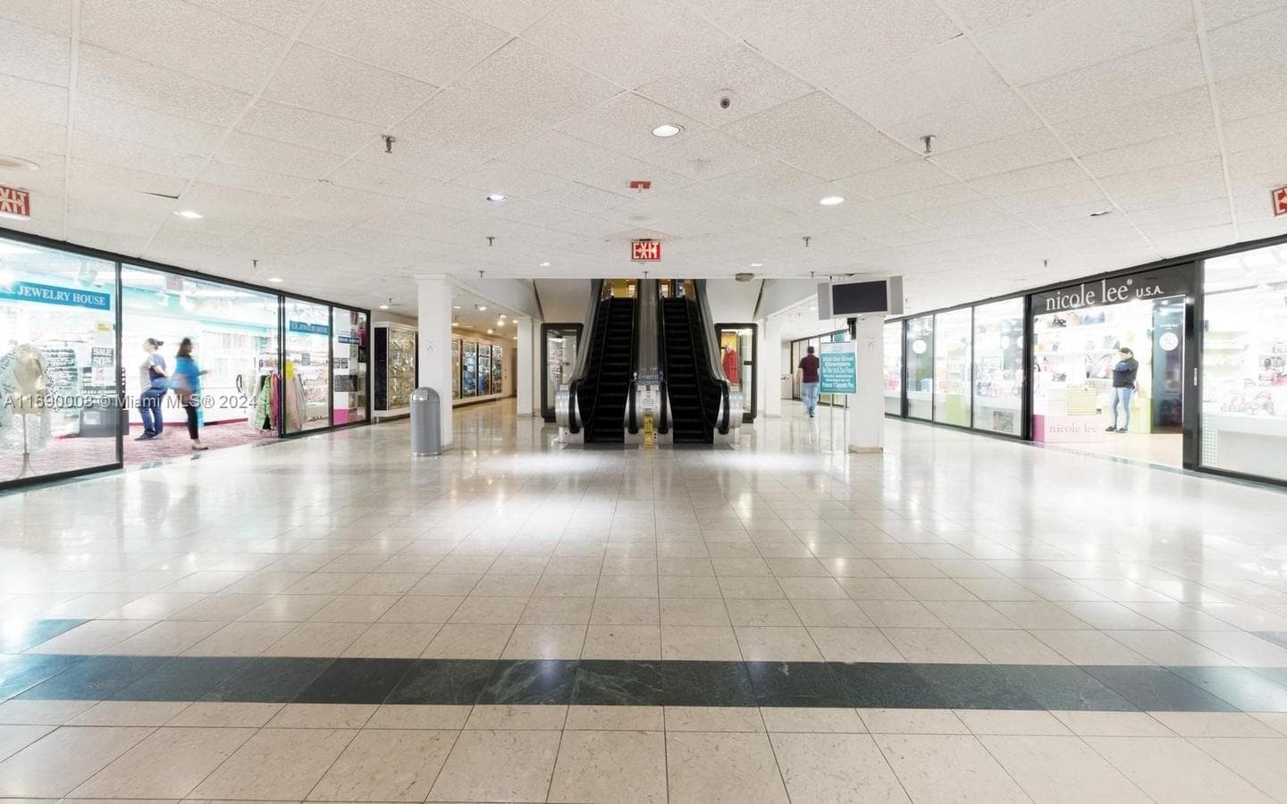 777 NW 72nd Ave # 2079, Miami FL 33126 — 7
