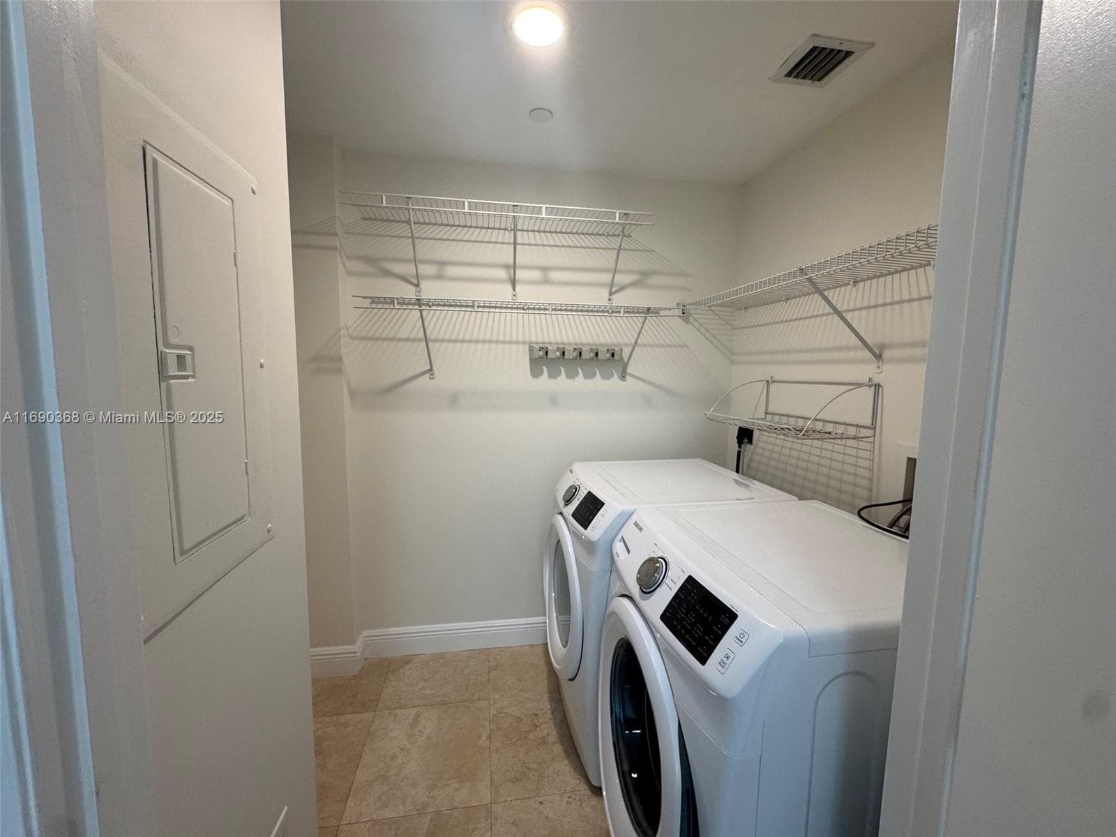 3330 NE 190 ST # 1215, Aventura FL 33180 — 9