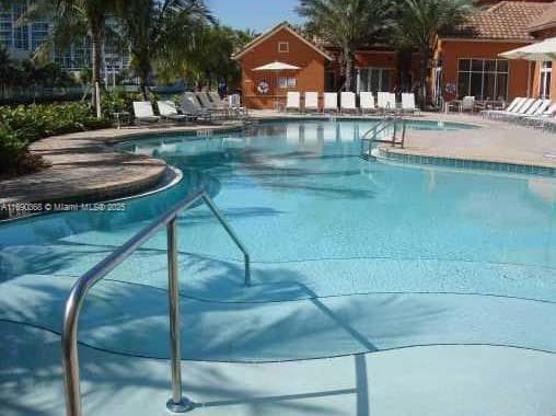 3330 NE 190 ST # 1215, Aventura FL 33180 — 34